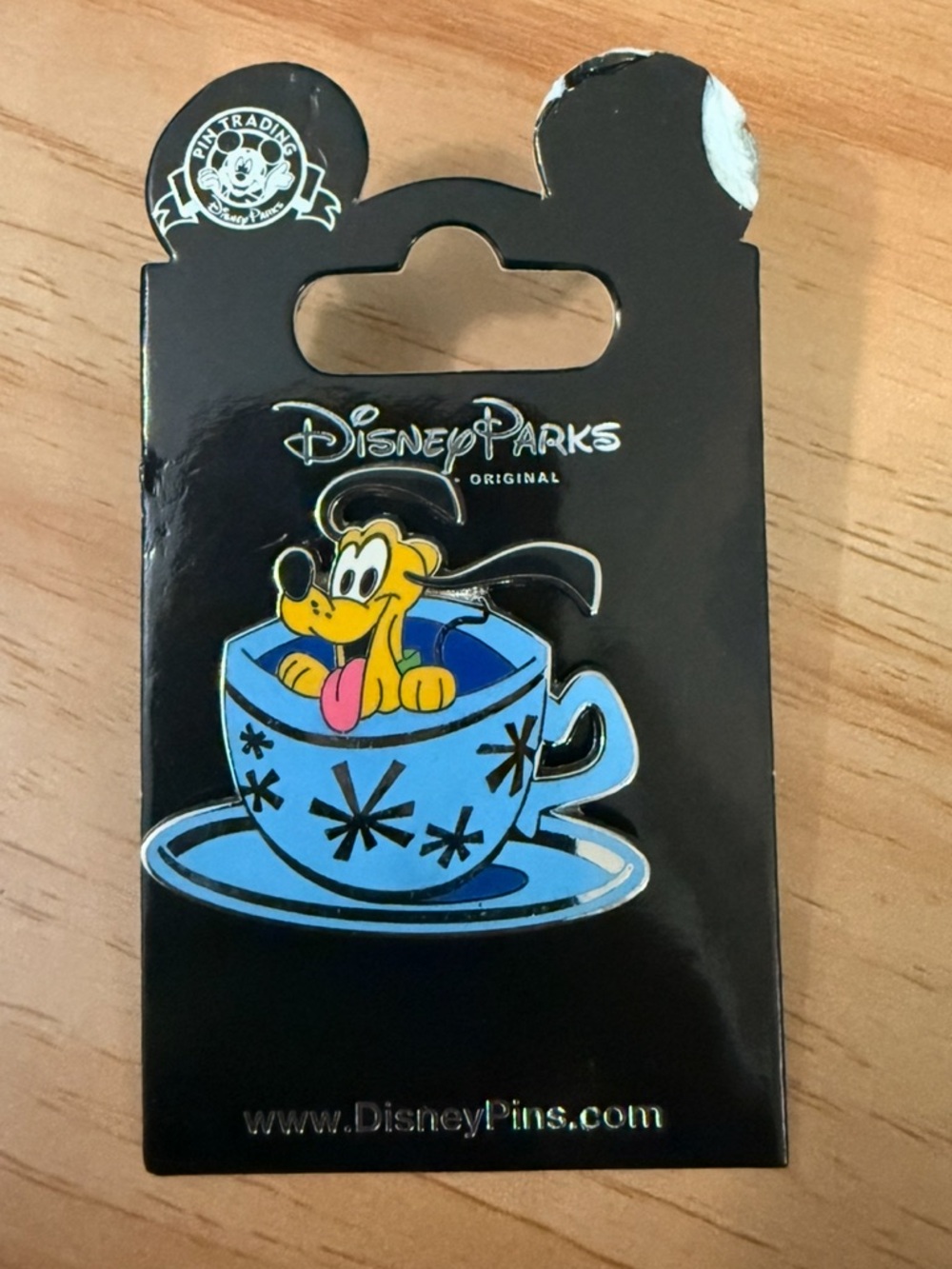 Disney Pin Trading Pluto Teacup Park Ride Pin